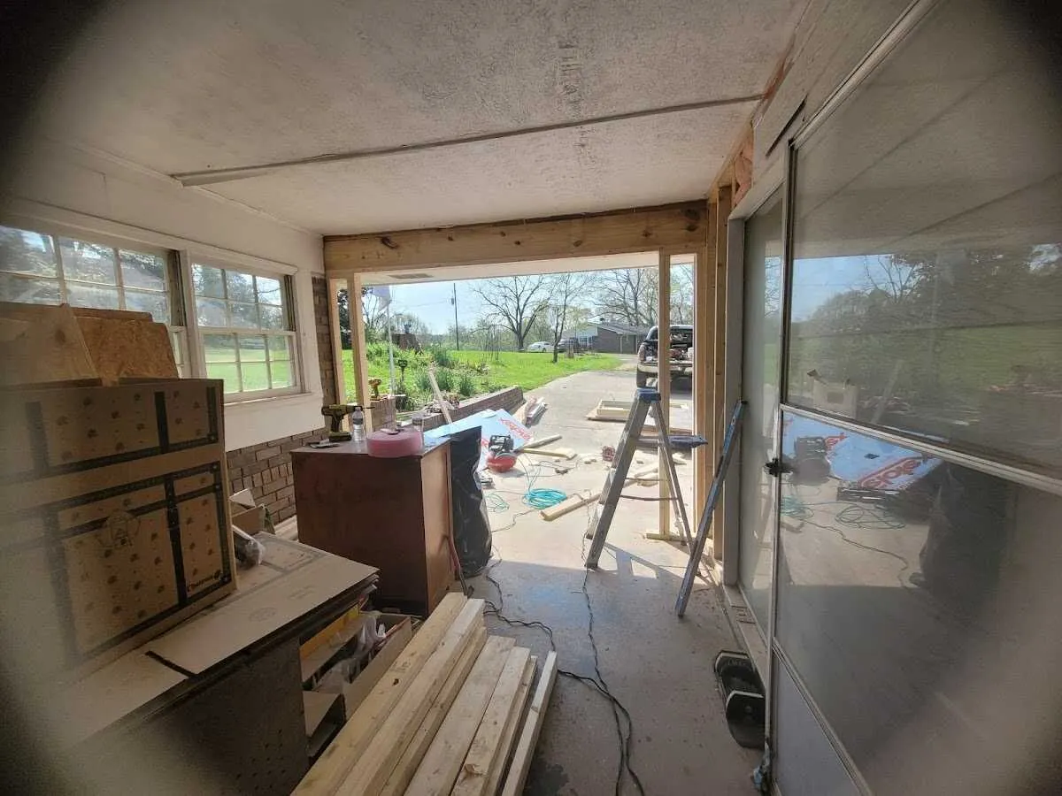 Air movers and dehumidifier for Drying & Dehumidification in Altamonte Springs